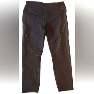 Nova Sport Womens black stitched up active Leggings in sculpt tech size M NWT